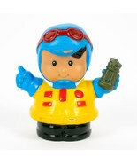 LITTLE PEOPLE FISHER PRICE RACE CAR DRIVER WITH TROPHY BOY REPLACEMENT F... - $120.52 MXN
