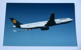 Lufthansa Airlines Airbus A330-300 Airline Postcard Airplane 2010 Post C... - £4.69 GBP