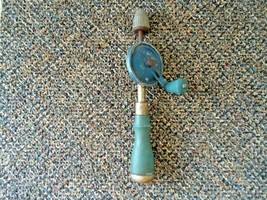 Vintage Small Hand Drill &quot; GREAT COLLECTIBLE RARE TYPE OF HAND DRILL &quot; - £22.15 GBP