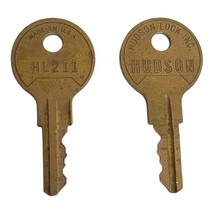 (2) Vintage Key Hudson Lock Inc HL211 USA Tool Box, File cabinet, etc. - £6.03 GBP