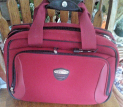 Ricardo Beverly Hills Carry On Luggage Laptop/Overnight Bag Large Red EUC - $41.58