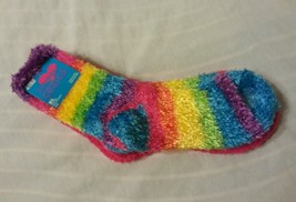 Girls Cozy Socks Shoe Size 2-6 M/L Crew Multi Stripe - $5.99