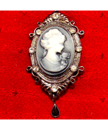 Stunning blue &amp; white celluloid Vtg. cameo brooch. - $33.92 CAD