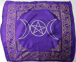 Purple Triple Moon Pentagram Altar Cloth - £16.42 GBP