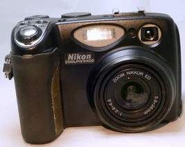 Nikon COOLPIX 5400 Digital 5.1MP Digital Camera Battery Included U284 - $29.25