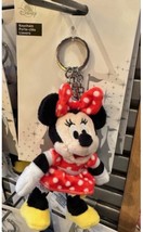 Disney Parks Minnie Mouse Plush Bag Charm Keychain New - $468.17 MXN