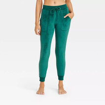 Stars Above Women&#39;s Green Cozy Fleece Lounge Jogger Pants - Size: S - $17.43