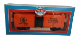 Model Power 8003 40&#39; Box Car VTG Orange Maine Central Christmas Trees in box - £11.96 GBP