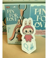 LETTER Q THE MONSTERS Pin for Love Series-Vinyl Plush Pendant  ✅IN STOCK ✅ - €34,23 EUR