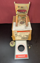 Honeywell Q5001D1000 Valve Linkage for Modutrol III and IV Motors / NOS - $7,463.54 MXN