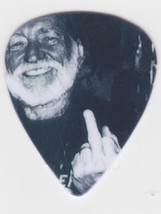 Ra Re Willie Nelson Giving The Finger Guitar Pick Country Outlaw Bad Boy Usa - £15.97 GBP
