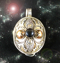 Haunted Locket The Master Witch Be Gone Detach Go Away Ooak Magick Power - £7,045.15 GBP