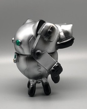 2-Sided Silver Mecha Cat image 3