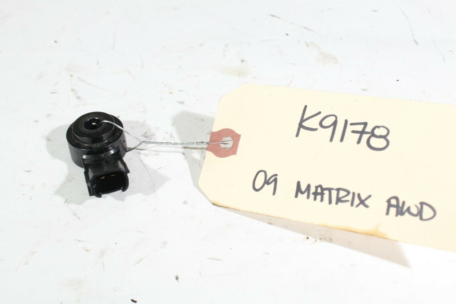 2009-2013 TOYOTA MATRIX AWD ENGINE KNOCK SENSOR K9178 - $38.69