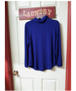 JM Collection Women&#39;s  Turtle Neck T Size P/M Blue Light Weight. EUC - $11.88