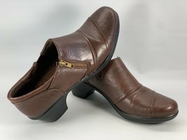 Easy Street Women&#39;s Comfort Wave Size 10 M Brown Zip Slip On 2&quot; Heels Shoes - $23.33
