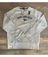 NWT New England Patriots Gray Pullover Sweatshirt W/ Kangaroo Pocket Men... - £19.96 GBP