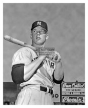 Mickey Mantle New York Yankees Baseball Player Portrait 8X10 Photo - £6.77 GBP