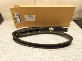 Ford FL3Z-1620758-B Weather Strip Weatherstrip Lower Door Seal - $85.50 CAD