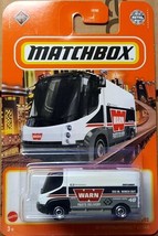 Matchbox &#39;09 International eStar - White/Gray  76/102 parts delivery truck - £5.54 GBP