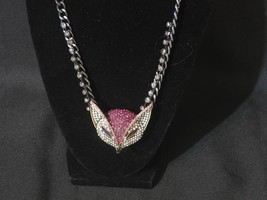 New Betsey Johnson Petal To-The Metal Fox Pendant Necklace Sparkle Purple Pink - £59.70 GBP