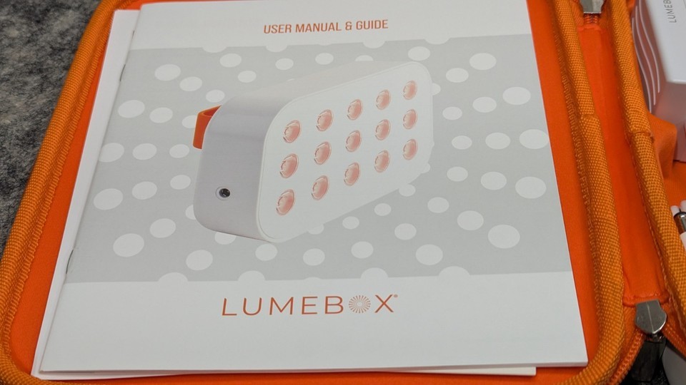 New/Open Box Lumebox (LB-001A)  Red Light Therapy Device with Case Item image 5
