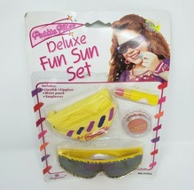 Vintage 1992 Imperial Toy Petite Miss Deluxe Fun Sun Set Pouch Sunglasses Makeup - £37.07 GBP