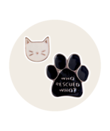 Animal Enamel Pins: White Cat Paw Print, Who Rescued Who? - $457.32 MXN
