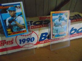 BOX 1990 MLB TOPPS CARDS w  KEN GRIFFEY JR # 336 &amp; FRANK THOMAS 414 incl... - $800.00