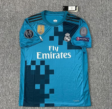 C Ronaldo n. 7 maglia 17-18 Real Madrid, blu da calcio seconda partita t... - £48.94 GBP