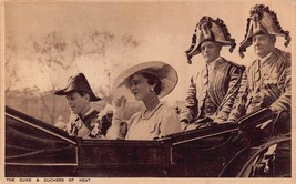 The Duke &amp; Duchess Of KENT-CARRIAGE~1935 Royal Silver Jubilee Edition Postcard - £8.81 GBP