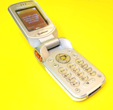 *Recreational Use Only* Sony Ericsson Walkman W300i Flip Collection Cell Phone - $34.80