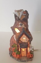 Lighted Porcelain Halloween Village Treehouse W Ghosts And Pumpkins - £15.97 GBP