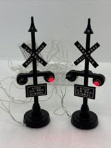 Lemax  Railroad Railway Crossing Signals Lights Holiday Village Train Ac... - $13.06