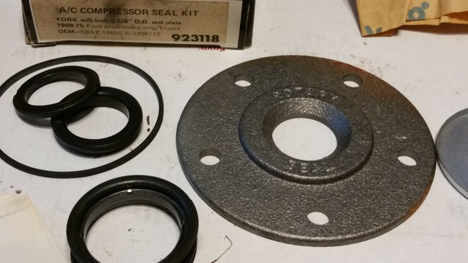 SOS Metal OEM A/C Compressor Seal Kit 923118 1969-1975 Ford - £15.81 GBP