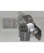 Panasonic 3CCD PV-GS150 MiniDv Mini Dv Camcorder 10x Optical Zoom - $345.26 CAD