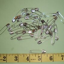 SINGER Hook Eye Needle Threader Set - $4.95