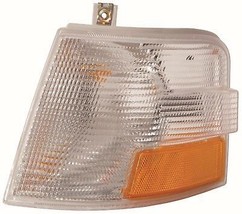 VOLVO VNL 300 VNM 200 DAYCAB 1996-2003 LEFT DRIVER SIGNAL CORNER LIGHT C... - $58.40