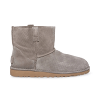 Ugg Women&#39;s Classic Unlined Mini Perf Boots Mole Taupe 10 - $1,146.56 MXN