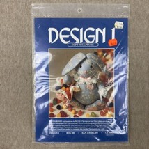 Vintage Design 1 &quot;Dotti’s Bunny” Soft Sculpture Sewing Design Kit NEW - £5.42 GBP