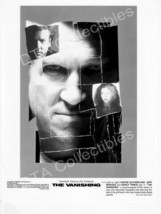 The VANISHING-1993-KIEFER SUTHERLAND-B&amp;W-8&quot;x10&quot; Still Fn - £17.16 GBP