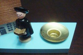 Wooden Carving candle holder Etch ErzgebirgischeHolzkunst ,Singing priest [ANRI1 - £19.33 GBP