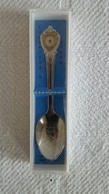 Collector&#39;s Souvenir Spoon Oregon The Beaver State New with Box Ship Fast - $7.99