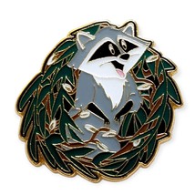 Pocahontas Disney Loungefly Pin: Willow Wreath Meeko - £15.90 GBP