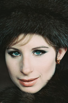 Barbra Streisand 18x24 Poster - $23.99