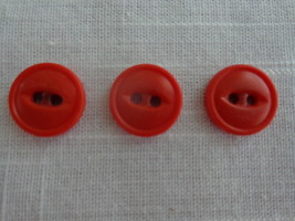 Small Red 2 Hole Buttons Vintage (#3759) - $8.99