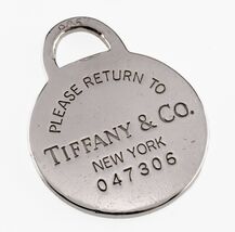 Tiffany &amp; Co. Sterling Silver &quot;Return to&quot; Tag Charm w/ Serial Number Nice! - €101,41 EUR