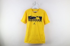 Nike Air Jordan Mens M Distressed 2016 University of Michigan Football T-Shirt - $24.70