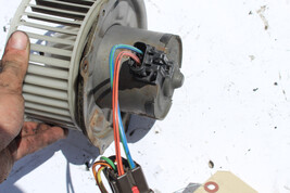 2001-2004 FORD MUSTANG V6 A/C HEATER BLOWER MOTOR ASSY K2747 image 6