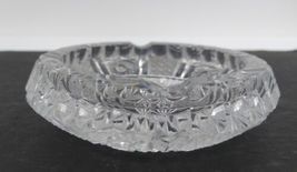 Vintage Crystal Cut & Pressed Clear Glass Cigar Cigarette Ashtray Set of 3 Heavy image 10